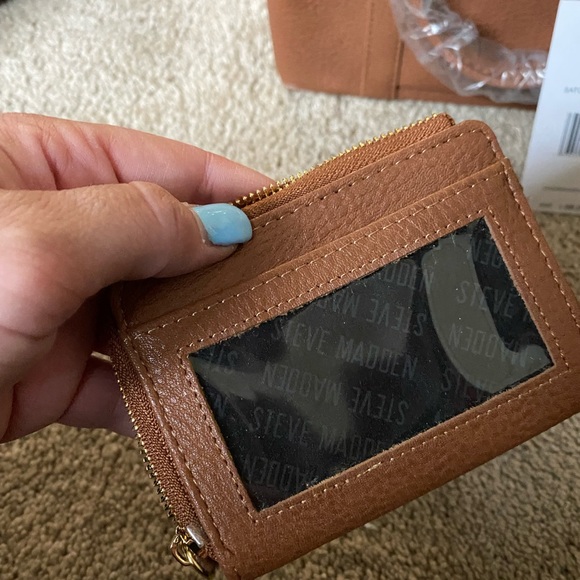 Steve Madden Crossbody bag and wallet - Picture 6 of 6